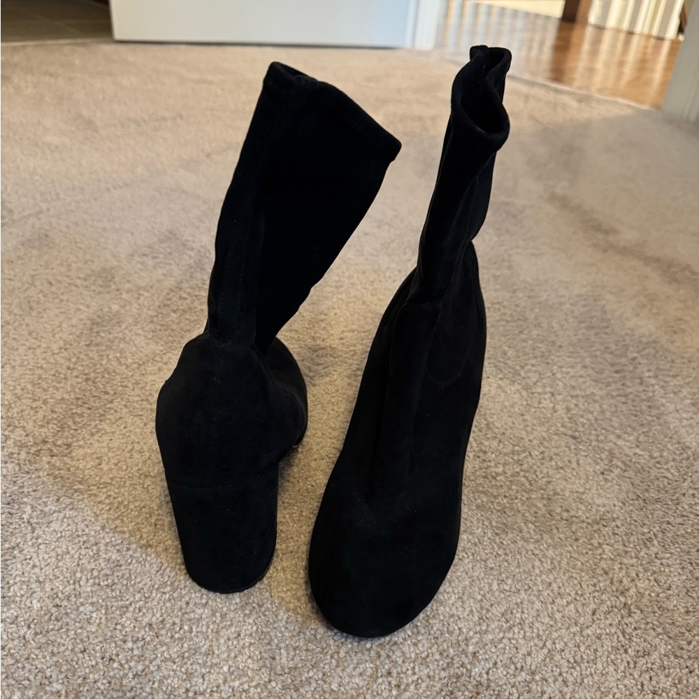 Halogen Black Heeled Boots